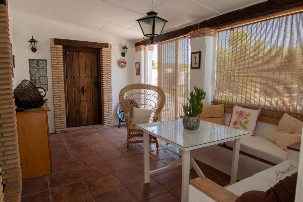 ארקוס דה לה פרונטרה Villa El Estanque Holiday Cottage & Bungalow מראה חיצוני תמונה