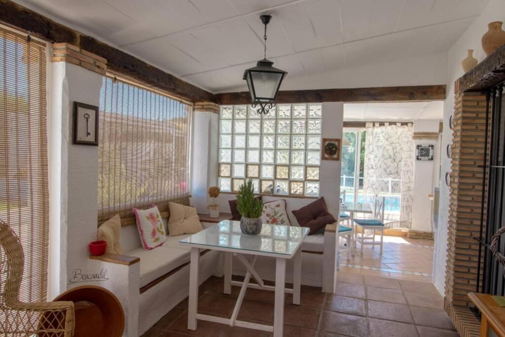 ארקוס דה לה פרונטרה Villa El Estanque Holiday Cottage & Bungalow מראה חיצוני תמונה