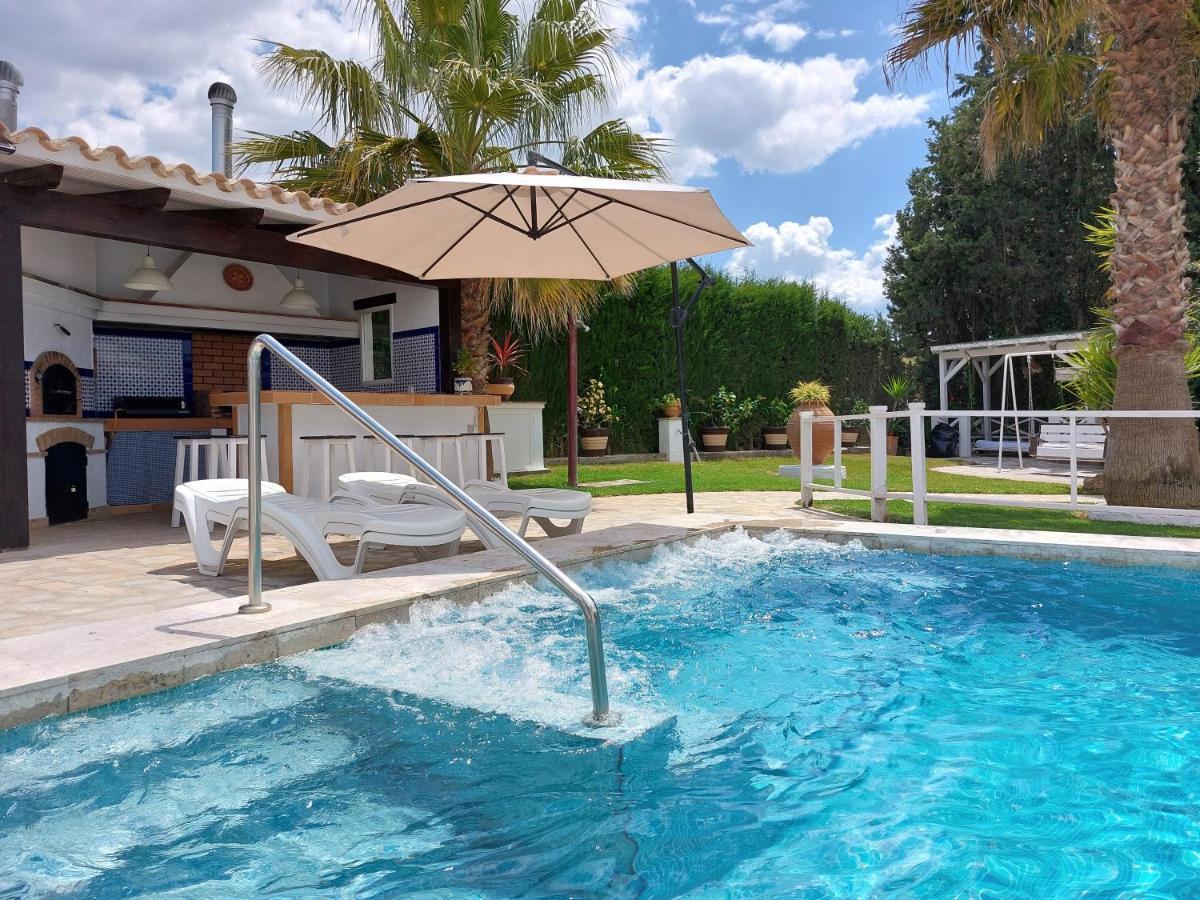 ארקוס דה לה פרונטרה Villa El Estanque Holiday Cottage & Bungalow מראה חיצוני תמונה
